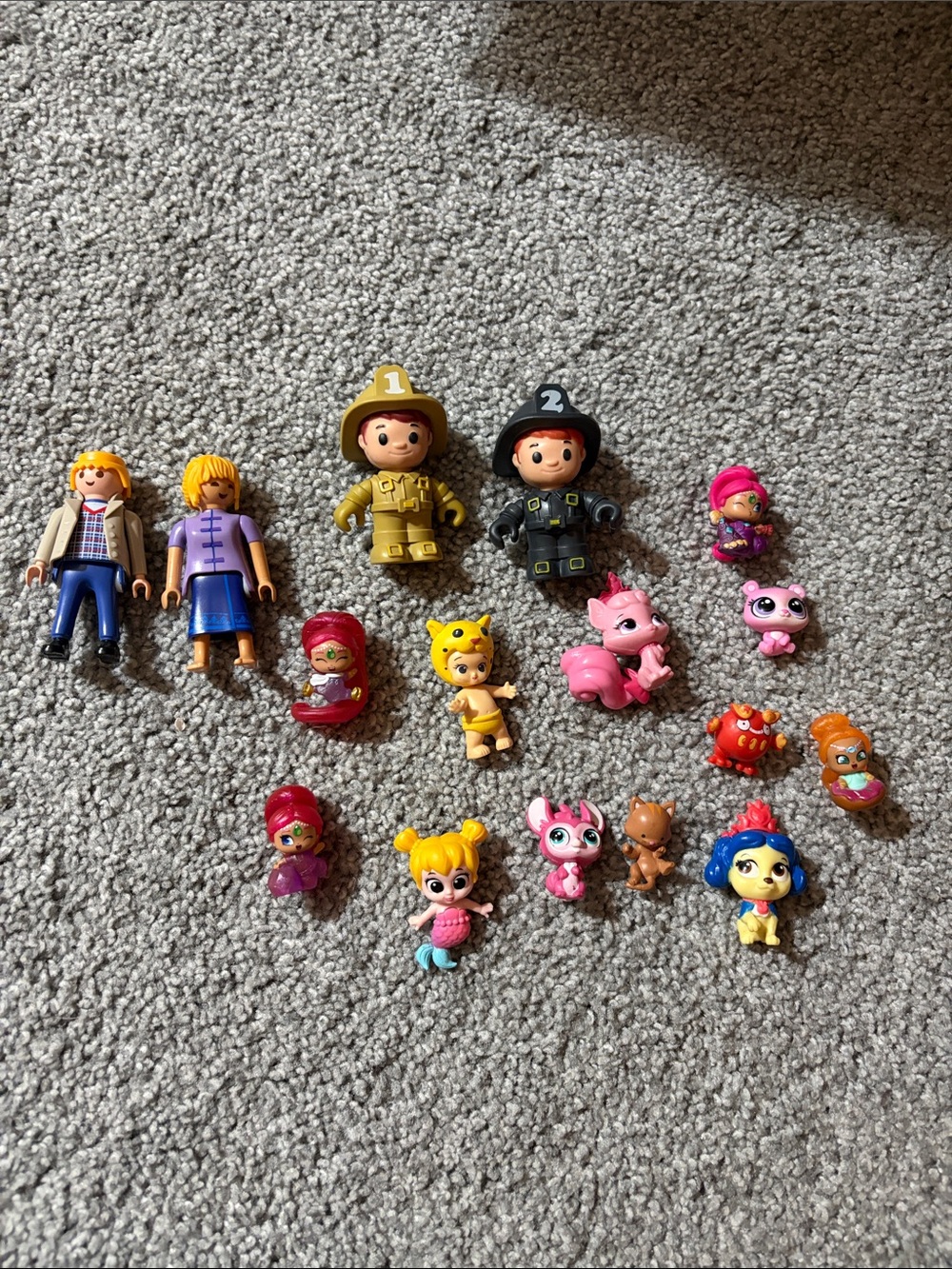 Kids Toy Figurine Bundle